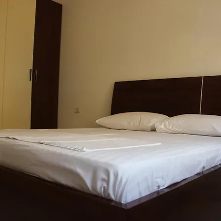Adriatic La Perla Appartement *